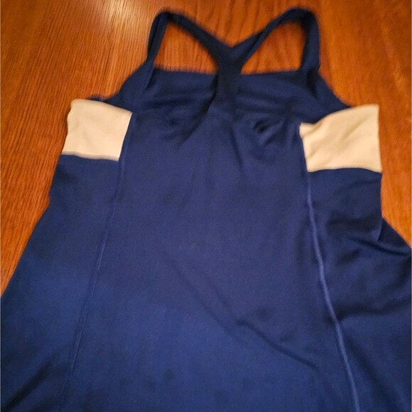 ASICS Ladies Blue Tennis Dress with White Trim. Size M - Picture 2 of 4